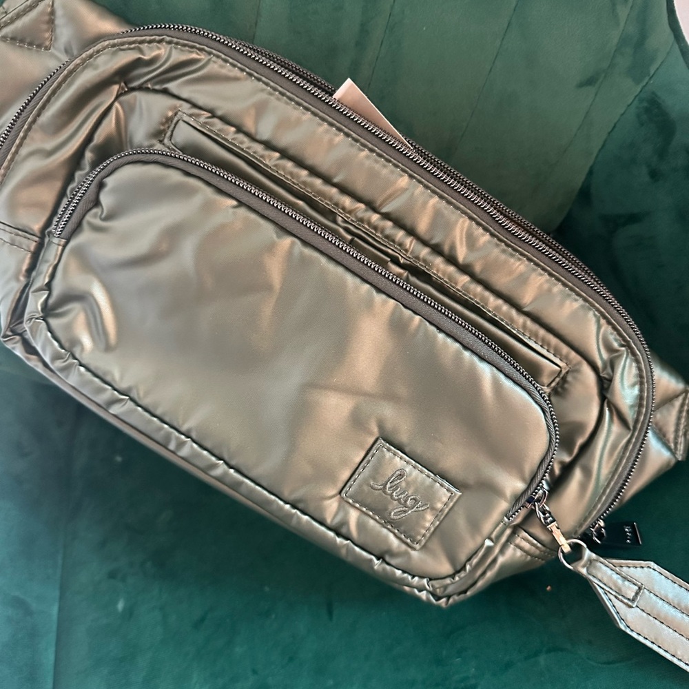 Lug Hitch belt bag